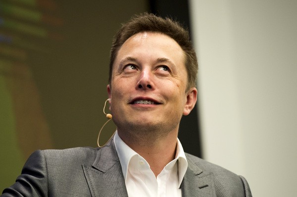 Elon Musk: “Tôi khuyên chân thành đừng ai mở công ty ô tô”