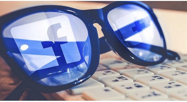 Báo chí không thể cạnh tranh với FaceBook, liệu có phải kẻ thù?