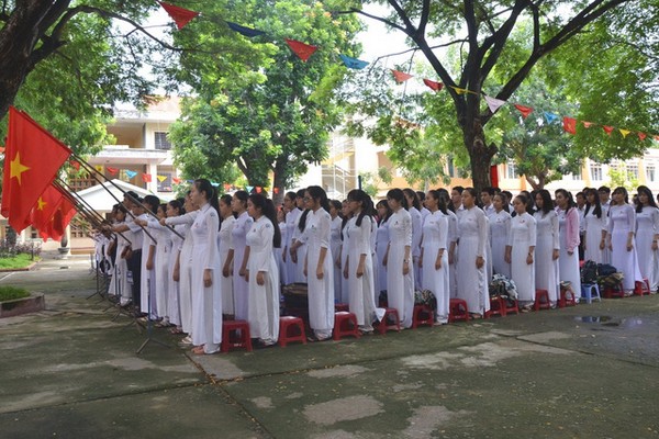 Nếp sống văn minh, thanh lịch học đường cần được giáo dục rộng rãi